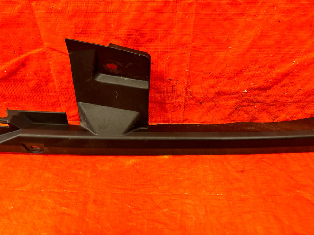 09 14 ACURA TSX   PASSENGER RIGHT UPPER FENDER ENGINE BAY TRIM PLATIC   OEM #3053