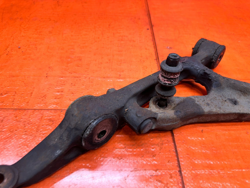 96-00 HONDA CIVIC DRIVER LEFT FRONT LOWER CONTROL ARM ASSEMBLY OEM #3505