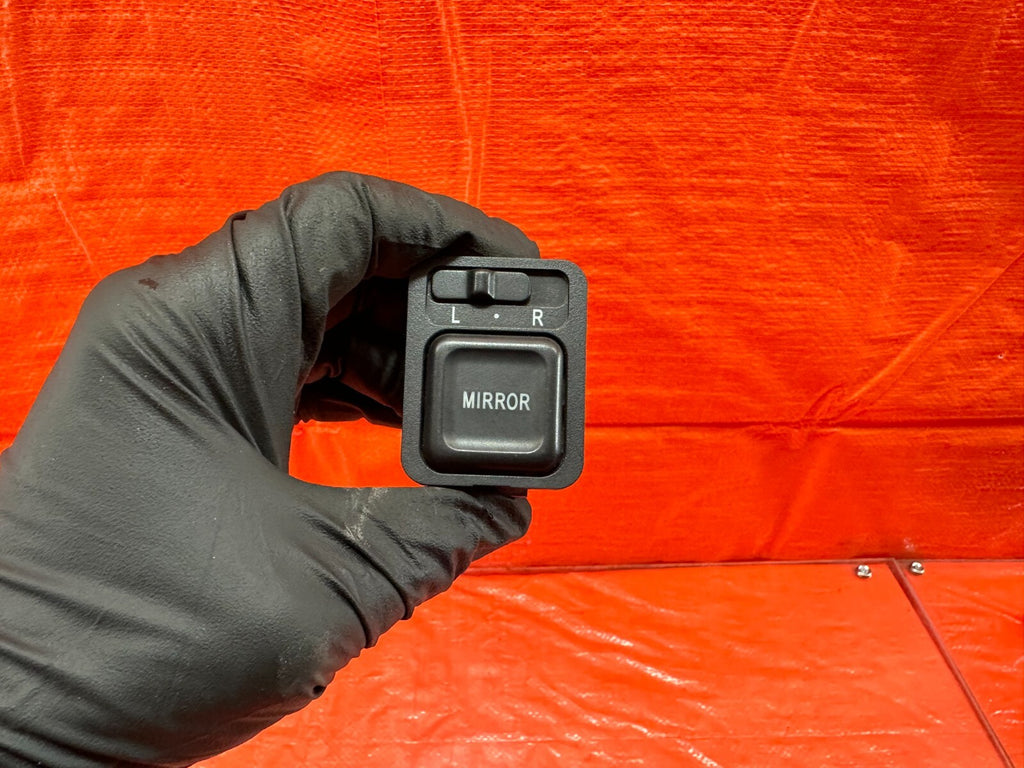 02 05 HONDA CIVIC SI EP3 HATCHBACK   POWER MIRROR SWITCH BUTTON   OEM #1870