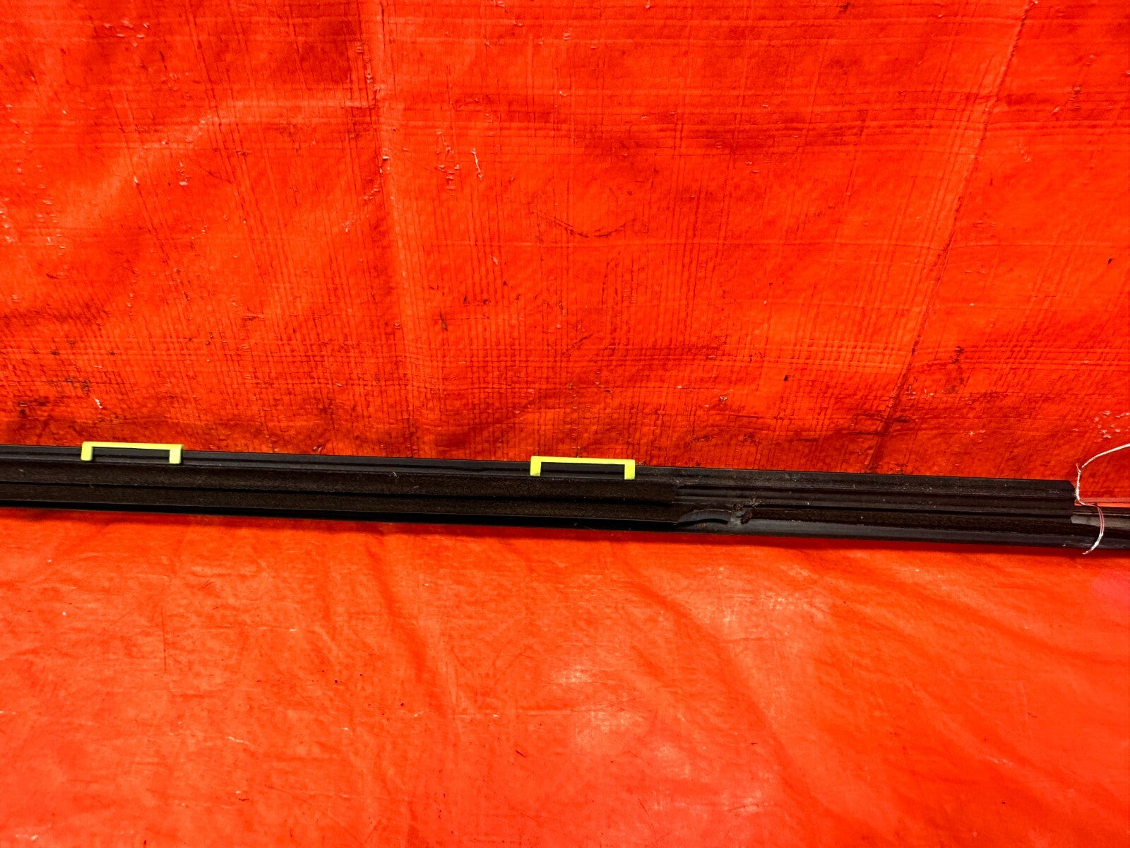96 00 HONDA CIVIC SEDAN 4D   DRIVER LEFT REAR DOOR EXTERIOR WINDOW TRIM OEM 2976
