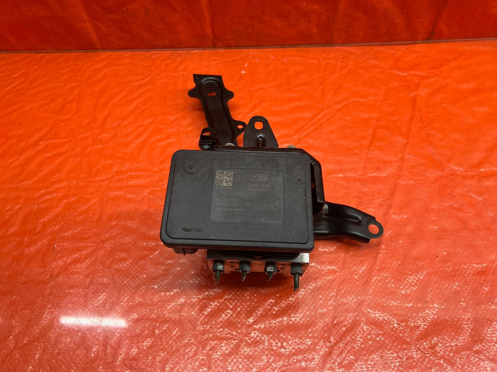 2016 SUBARU WRX STI   ABS PUMP ANTI SKID LOCK ACTUATOR VSA MODULATOR   OEM #1700