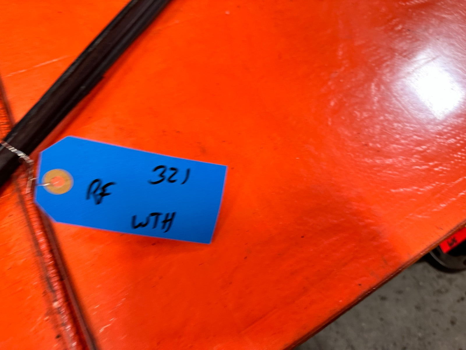 09 14 ACURA TSX   DRIVER LEFT REAR DOOR   WEATHER STRIP TRIM RUN CHANNEL OEM 32110