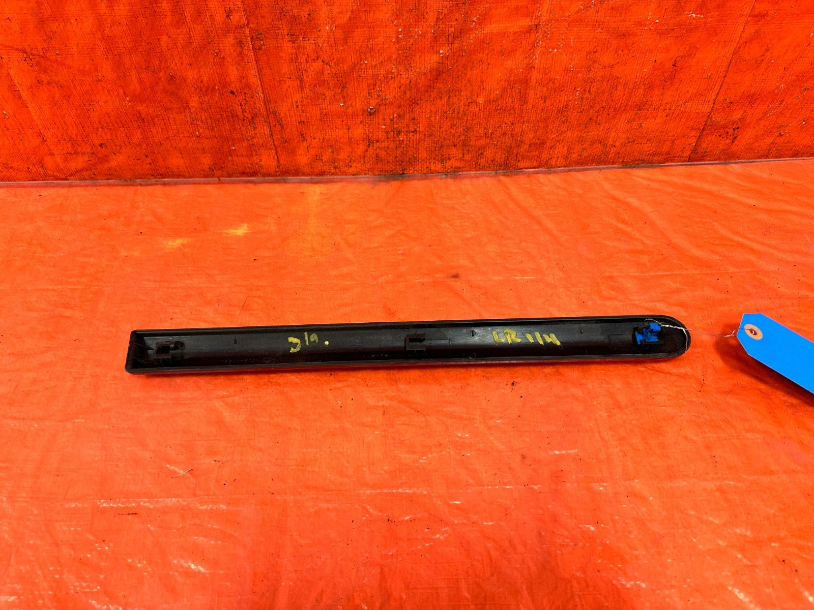 96 00 HONDA CIVIC COUPE   DRIVER LEFT REAR 1/4 PANEL MOLDING TRIM QUARTER OEM 192