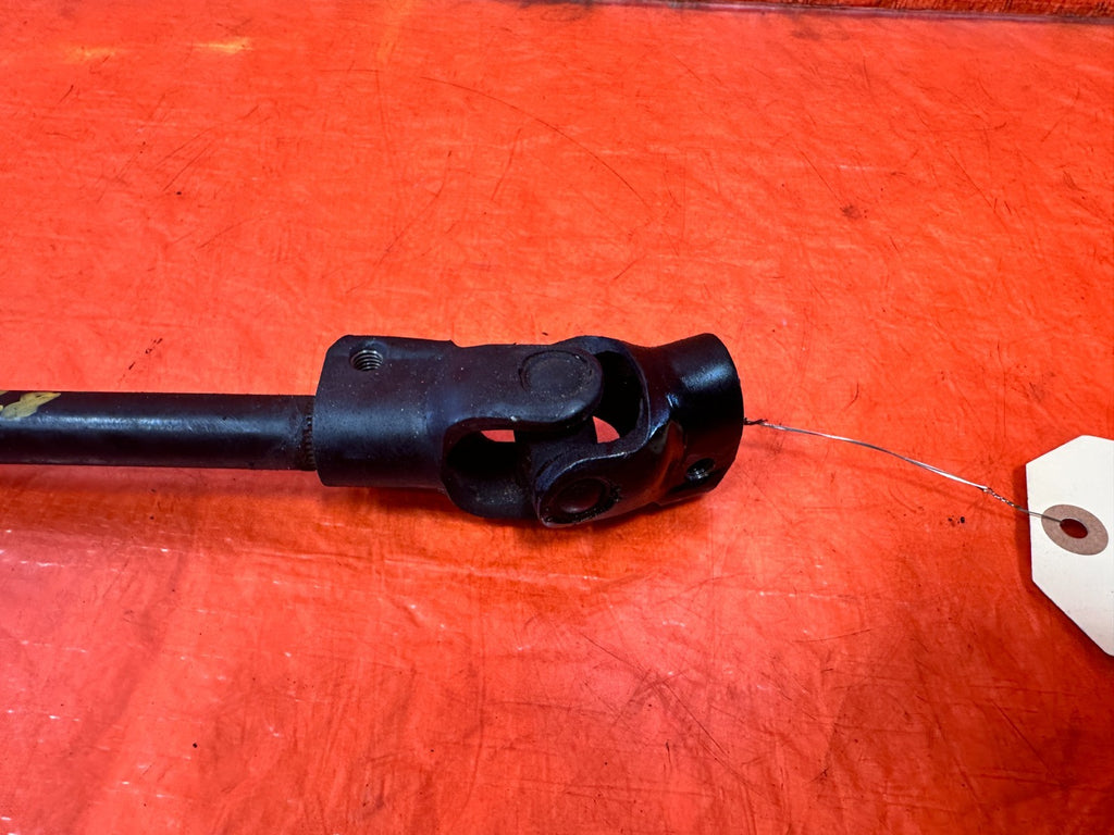 08 15 INFINITI G37 RWD   STEERING COLUMN TO RACK U / B JOINT SWIVEL YOKE OEM 3283