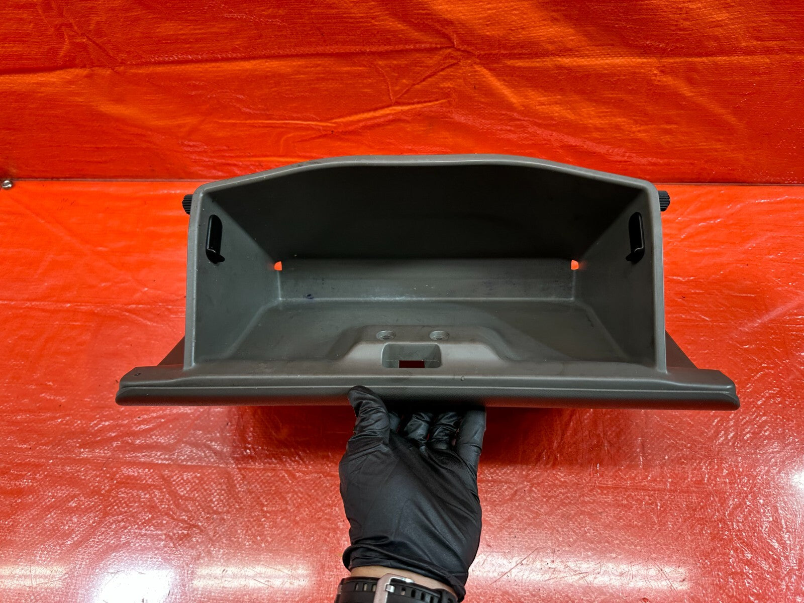 02 06 ACURA RSX   GLOVE BOX   TAN COLOR   NO LOCK INCLUDED   OEM FACTORY #2127