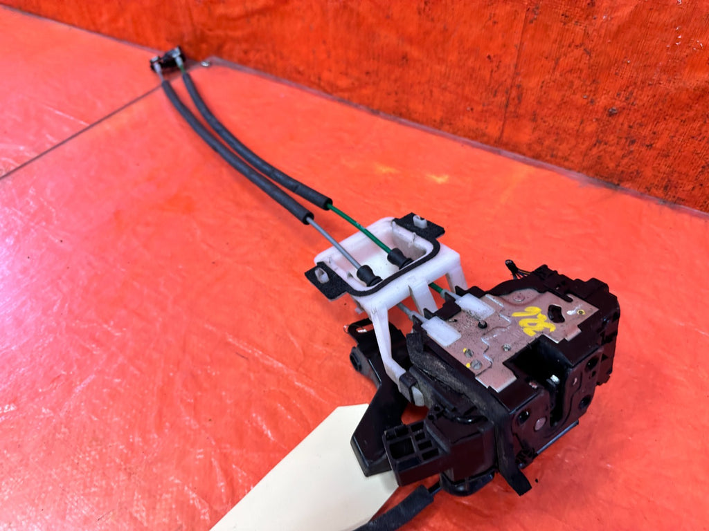 10 16 HYUNDAI GENESIS COUPE   DRIVER LEFT FRONT DOOR LOCK ACTUATOR   OEM OE #3263
