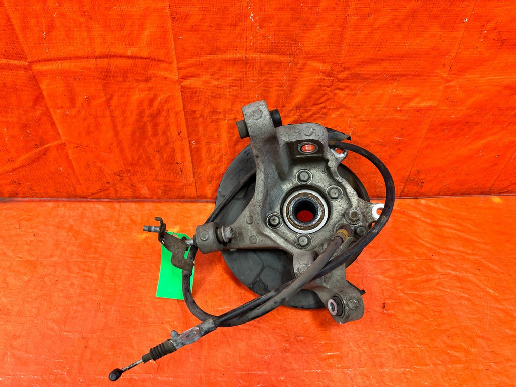 14-20 INFINITI Q50 Q60 LEFT REAR SPINDLE KNUCKLE HUB OEM #3132