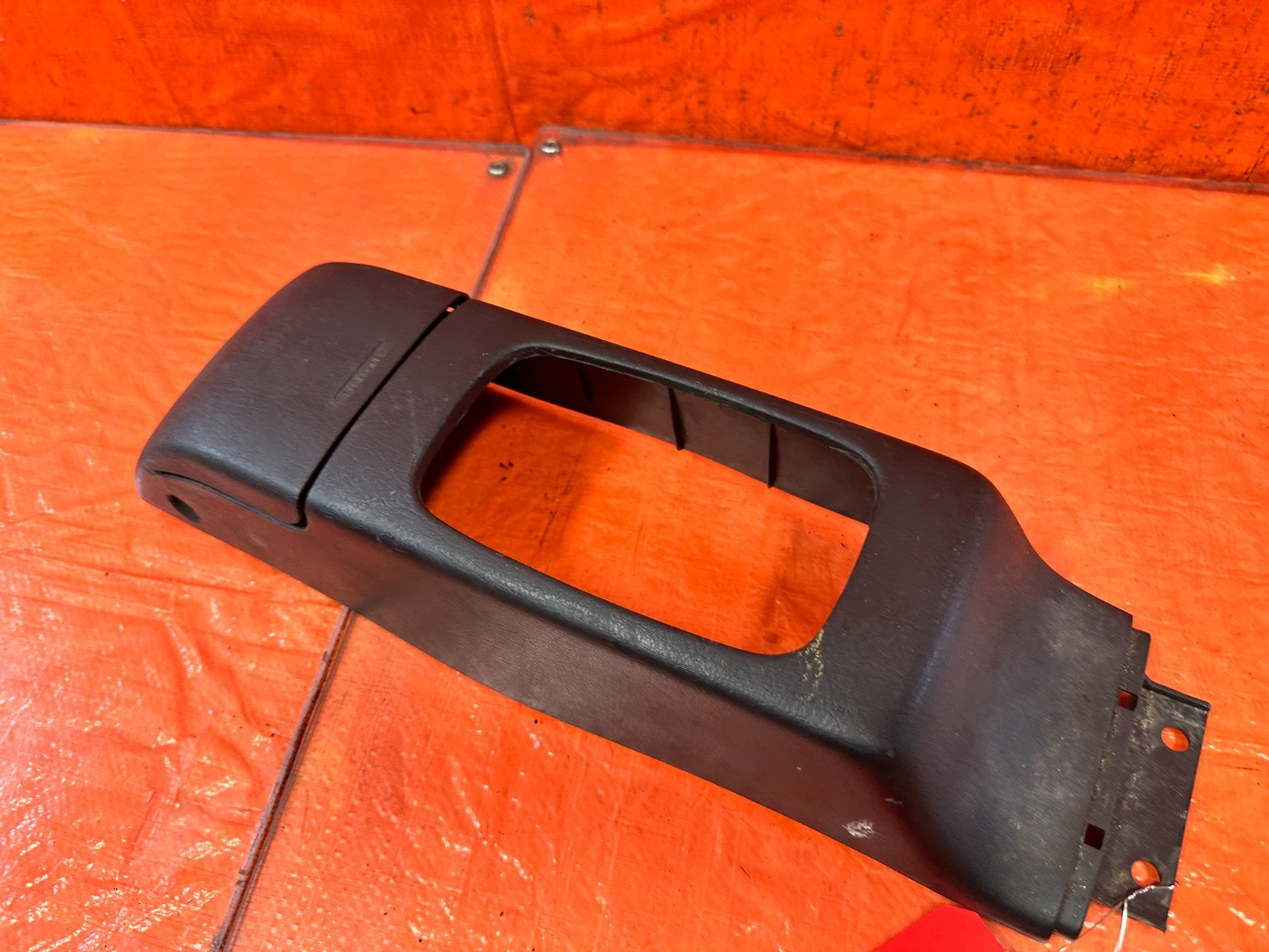 92 95 HONDA CIVIC   5 SPEED MANUAL SHIFTER CENTER CONSOLE TRIM BEZEL OEM #3275
