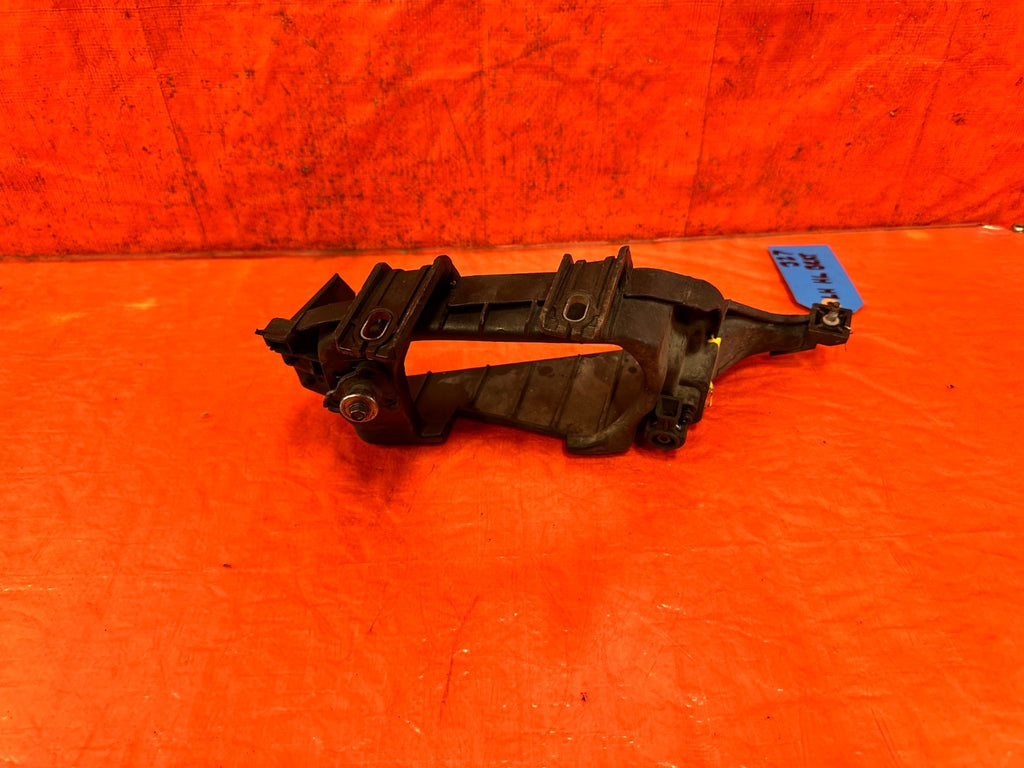92 95 HONDA CIVIC   2D COUPE   DRIVER LEFT HEADLIGHT BRACKET HOUSING 3273