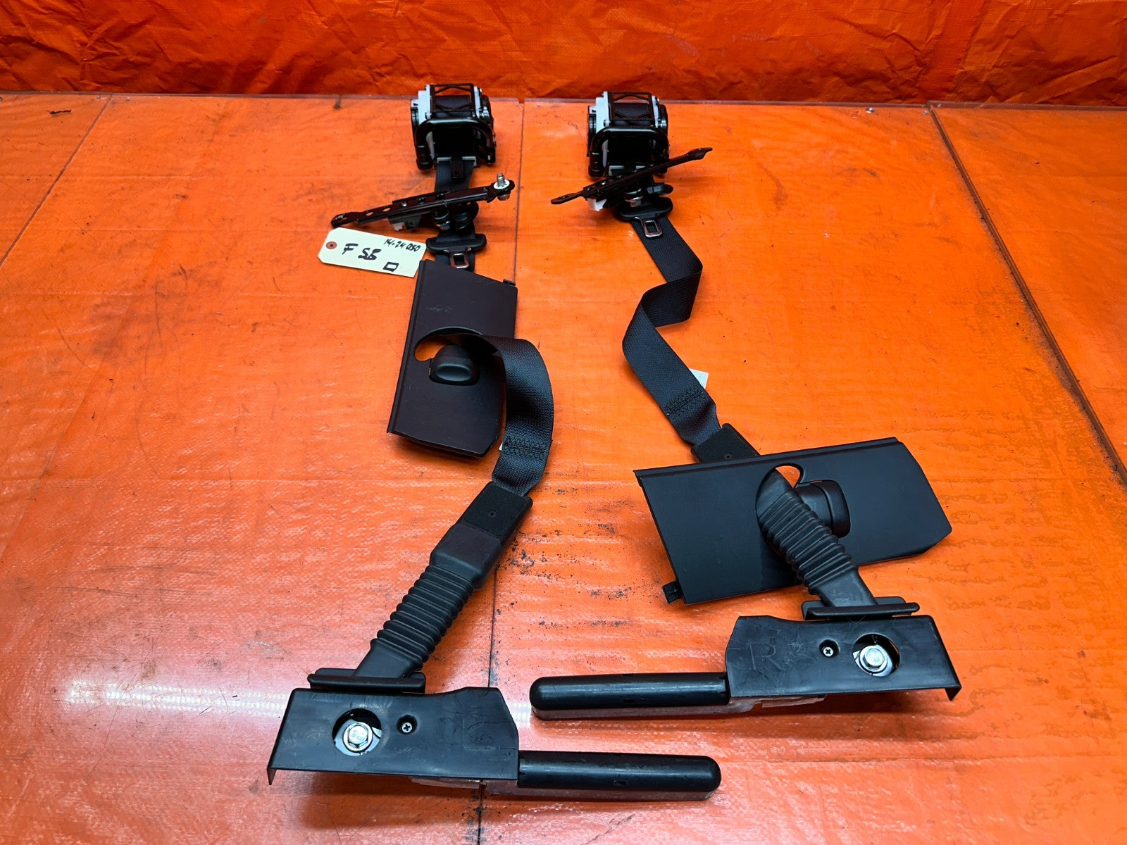 14 23 INFINITI Q50 LEFT & RIGHT FRONT SEAT BELTS SAFETY BELT BLACK OEM FACTORY *0
