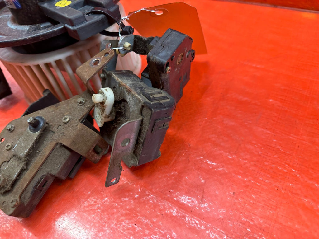 96 00 HONDA CIVIC   BLOWER MOTOR W/ RESISTOR AND MODULES   OEM FACTORY #2182