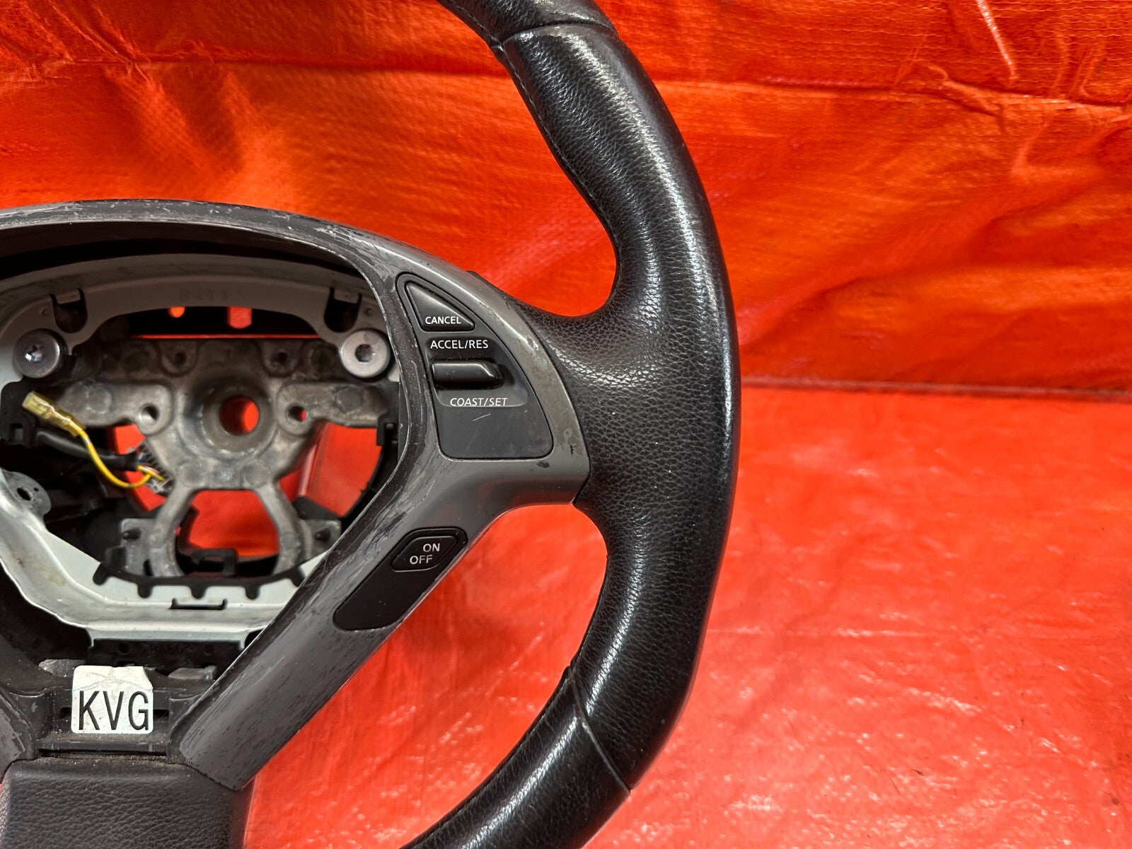 08 15 INFINITI G37 & Q60    2D COUPE  STEERING WHEEL   WEAR READ DESC   OEM #2079