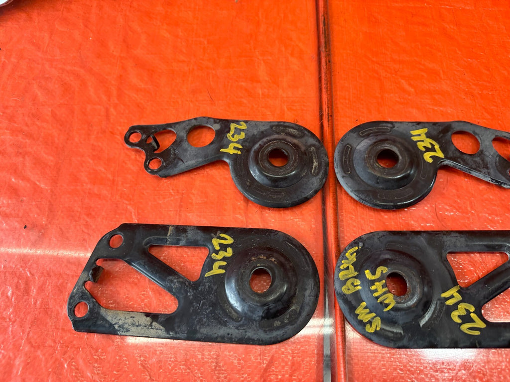 04 08 ACURA TL REAR SUB FRAME CROSSMEMBER MOUNTING BRACKET BRACE SET   OEM #2334