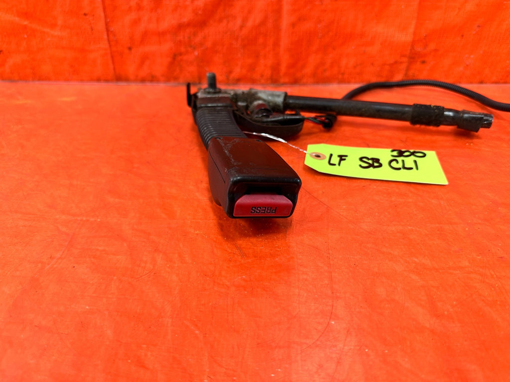 07 11 HONDA CIVIC SI SEDAN   DRIVER LEFT FRONT SEAT BELT CLIP BUCKLE   OEM #3002