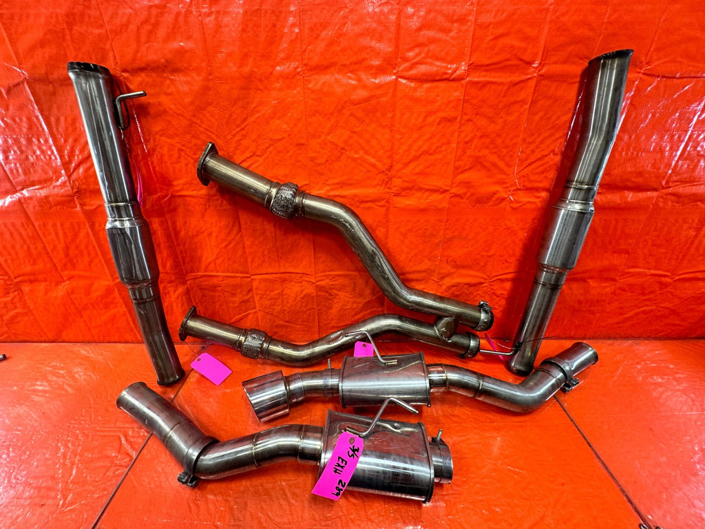 17 20 INFINITI Q60   EXHAUST  DOWN PIPES MID PIPES MUFFLERS   1 TIP IS MISSING1