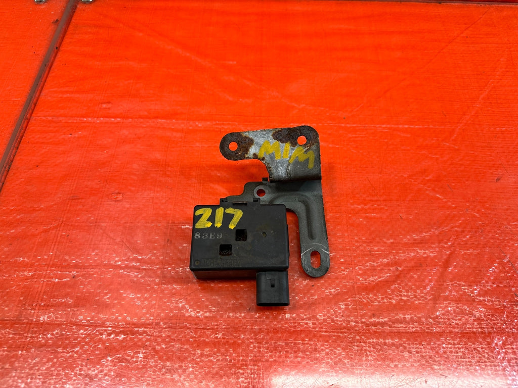 08 15 LANCER EVOLUTION X EVO 10   BEHIND THE REAR BUMPER SENSOR 2170