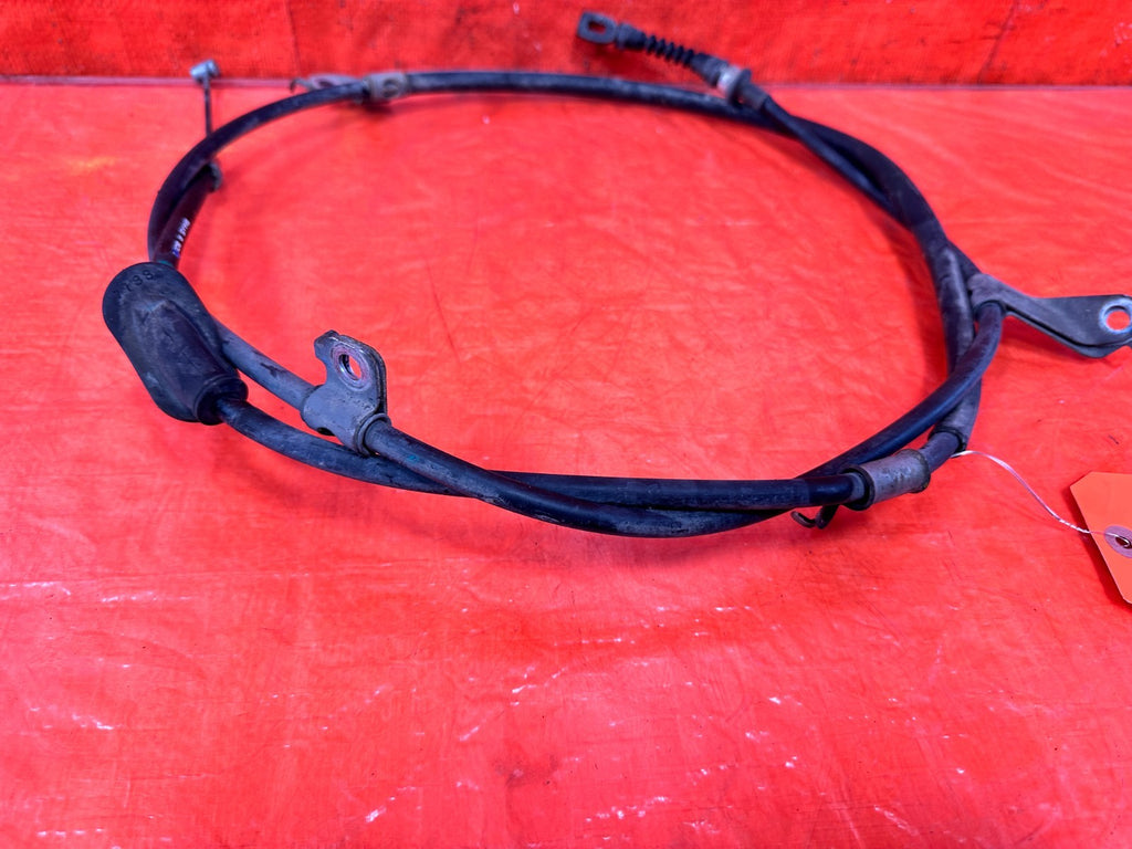 06 11 HONDA CIVIC SI   PASSENGER RIGHT REAR EMERGENCY BRAKE CABLE   OEM #3004