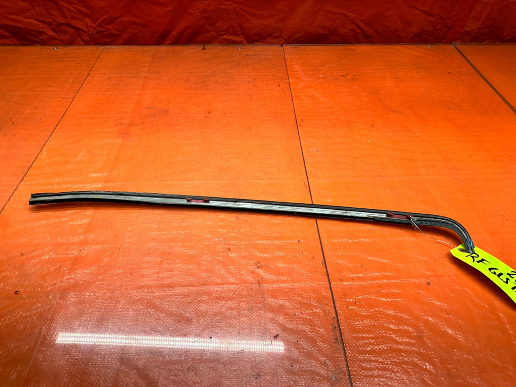 94 01 HONDA INTEGRA 2D LEFT DRIVER SIDE SIDE WINDSHIELD TRIM OEM FACTORY9