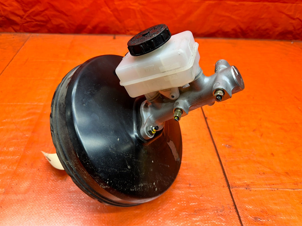 03-05 NISSAN 350Z BRAKE BOOSTER AND MASTER CYLINDER OEM #3460