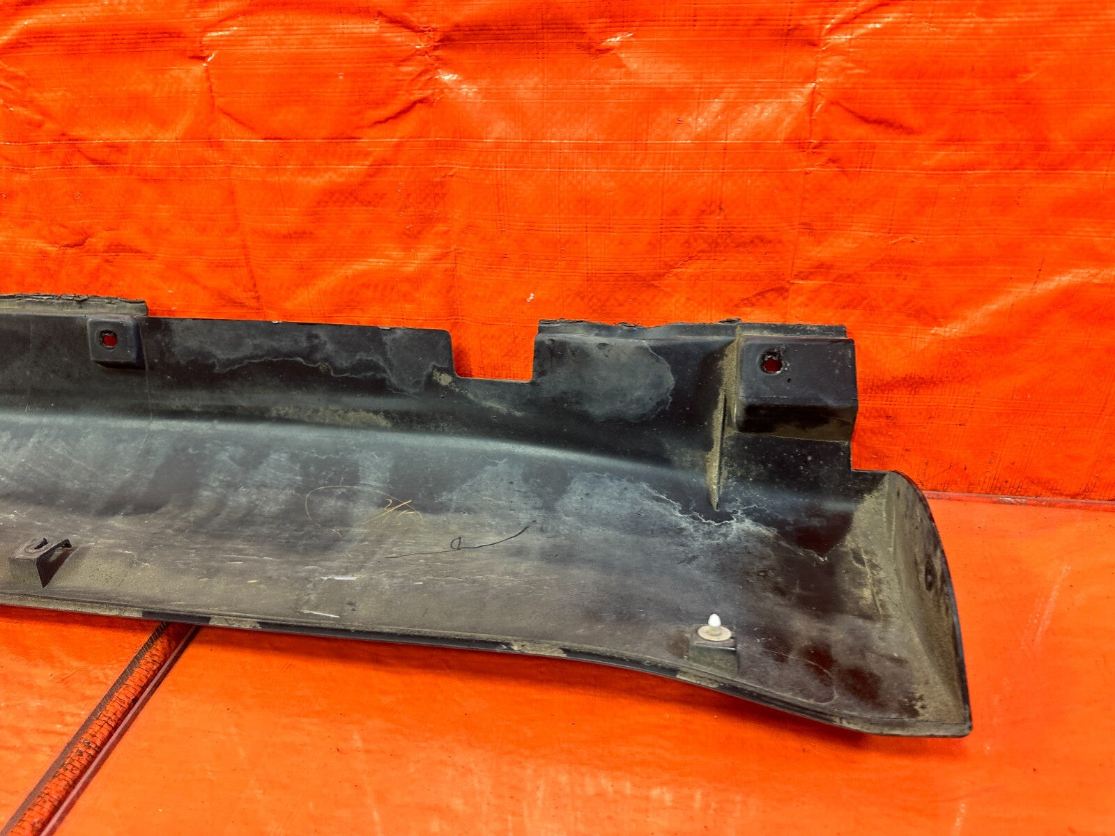 2005 05 INFINITI G35 COUPE   SIDE SKIRT ROCKER MOLDING TRIM   LEFT SIDE OEM 29810