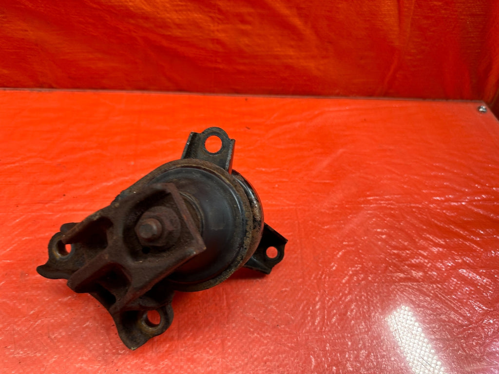 97 01 HONDA PRELUDE   DRIVER LEFT   ENGINE MOTOR MOUNT W/ BRACKET   OEM #2104