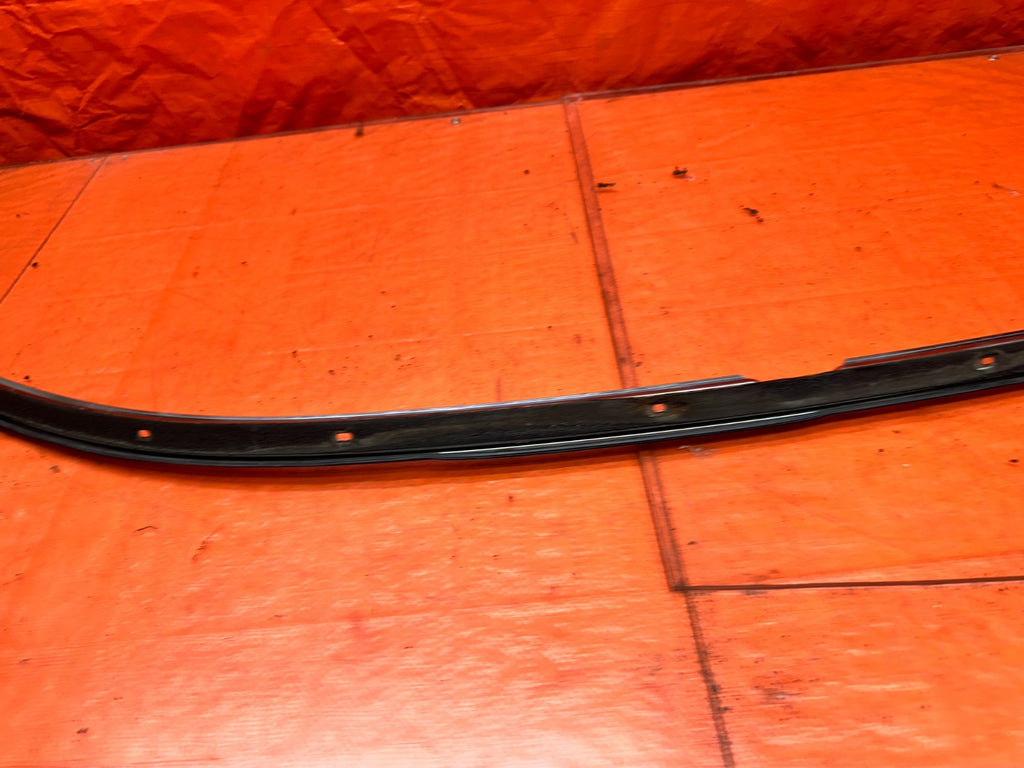 94-01 ACURA INTEGRA 4D LEFT DRIVER ROOF GLASS TRIM DRIP RETAINER OEM #34020