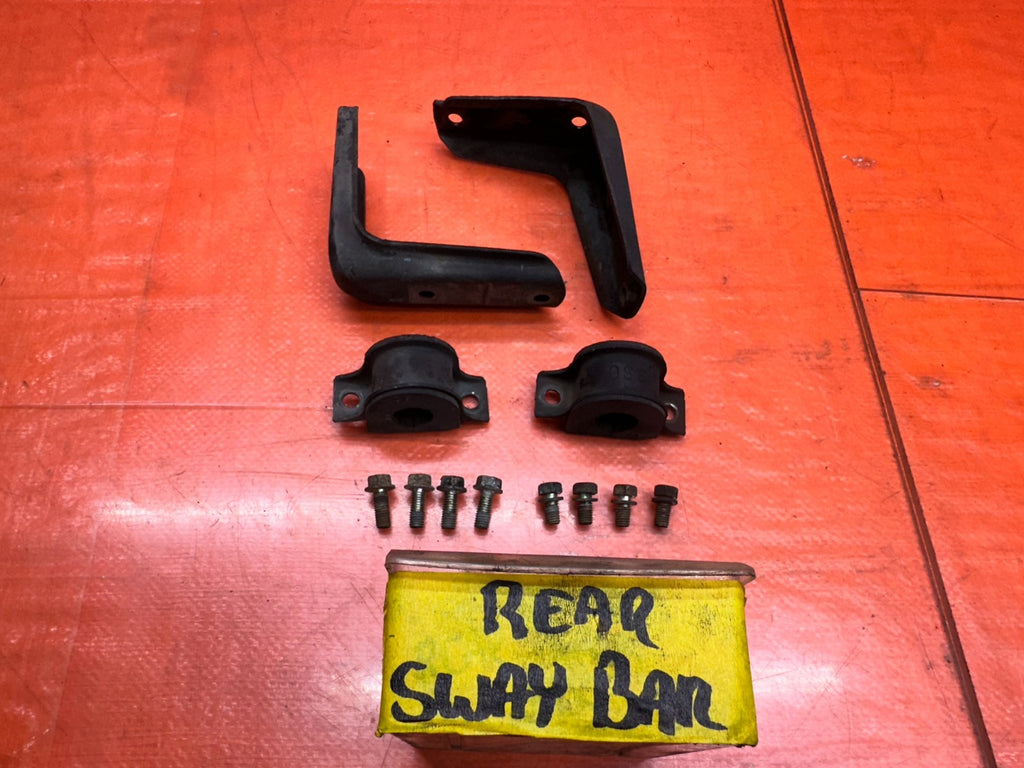 97 01 HONDA PRELUDE REAR SWAY BAR MOUNT BRACKETS & MOUNTING HARDWARE OEM #3350
