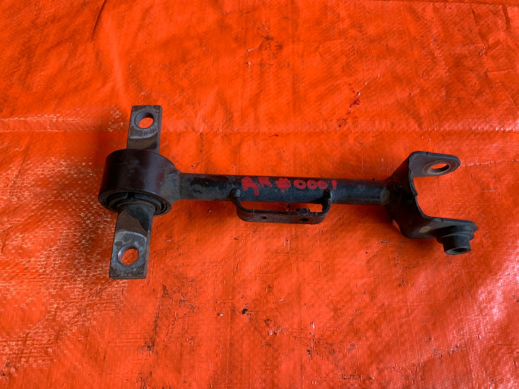 OEM 2003 03 ACURA RSX TYPE S   PASSENGER RIGHT REAR UPPER CONTROL ARM0
