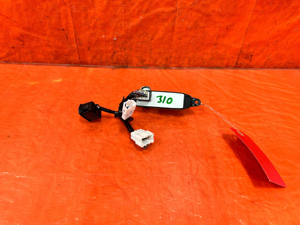 09 15 INFINITI G37 CONVERTIBLE   DRIVER LEFT SEAT SLIDER RECLINER SWITCH OEM 3102