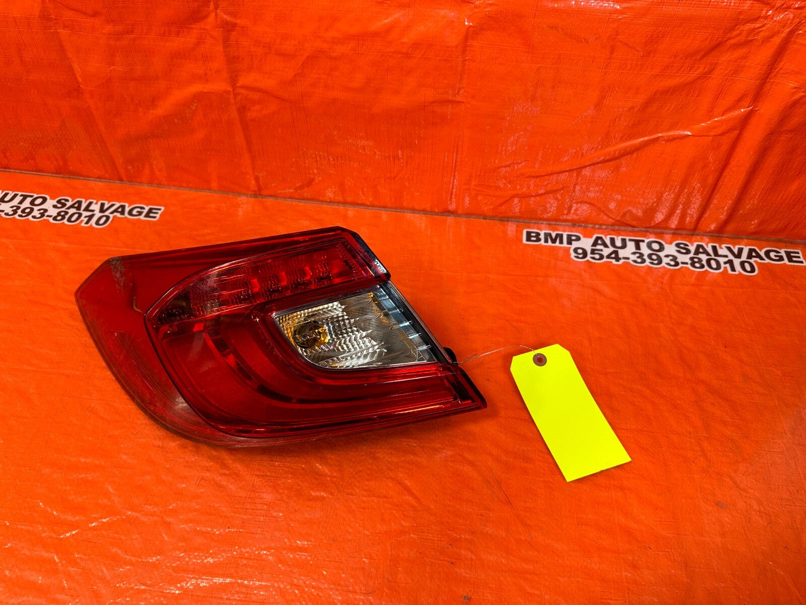 18 20 HONDA ACCORD SEDAN   DRIVER LEFT OUTER TAIL LIGHT TAIL LAMP   OEM FACTORY0
