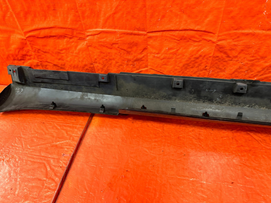 2008 INFINTI G37 COUPE SPORT SIDE SKIRT ROCKER MOLDING TRIM RIGHT OEM 31112