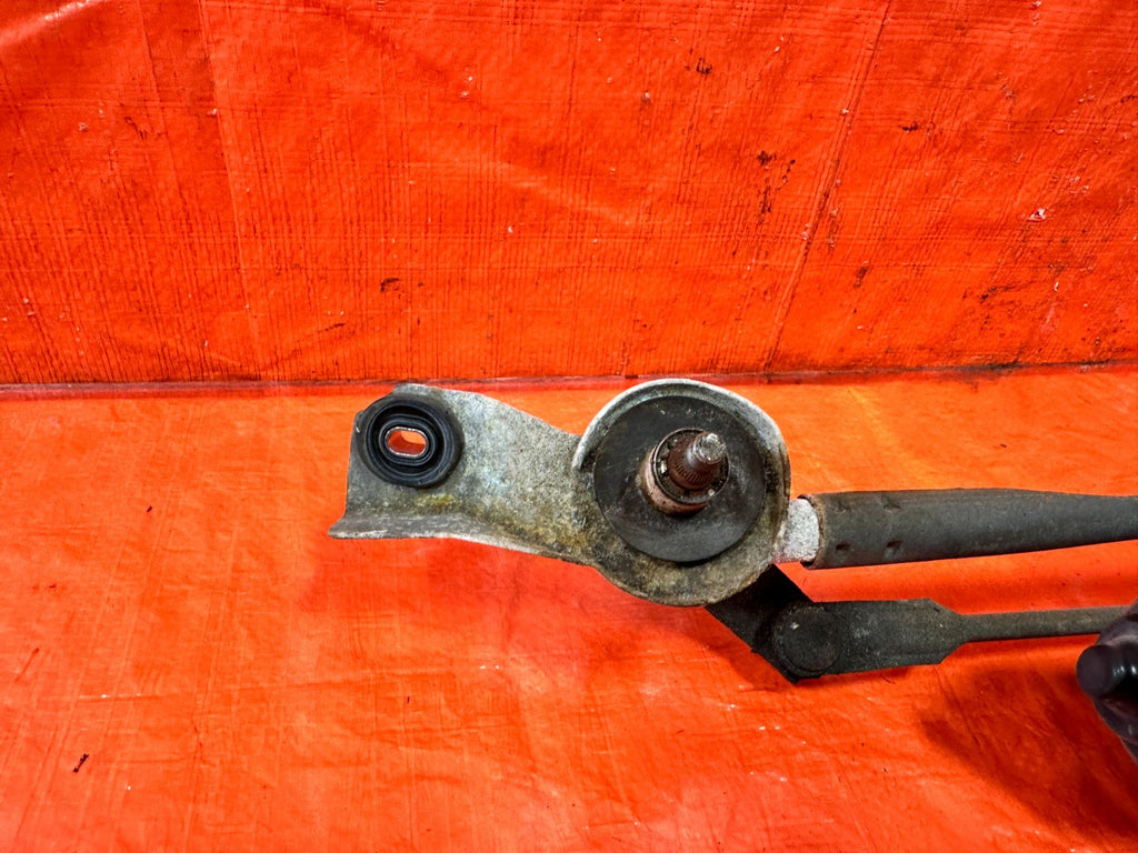 04 11 MAZDA RX8 RX 8   WINDSHIELD WIPER MOTOR W/ LINKAGE   OEM FACTORY #3034