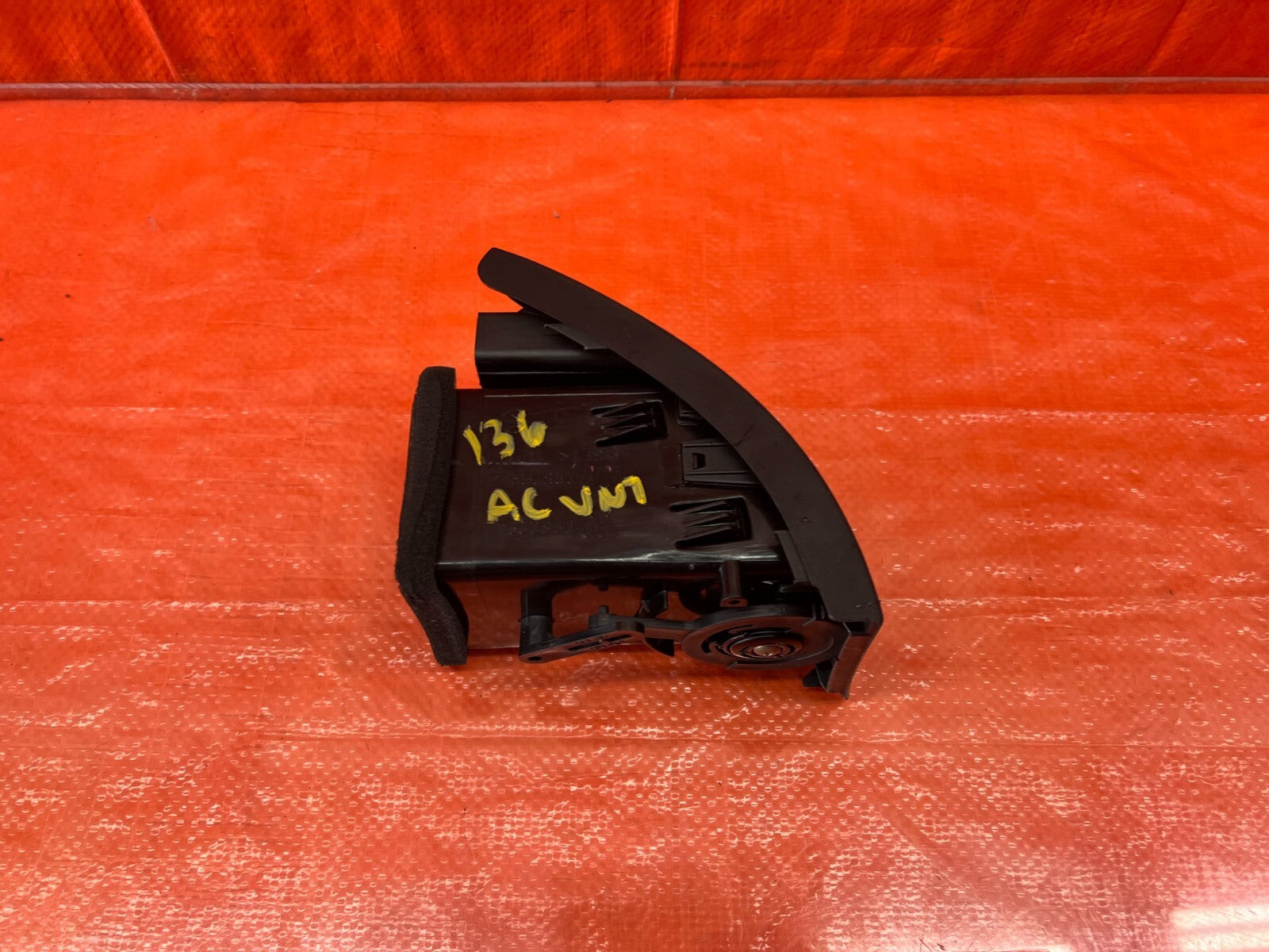 97 01 HONDA PRELUDE BASE & SH   PASSENGER RIGHT DASHBOARD DASH AC VENT OEM #1369