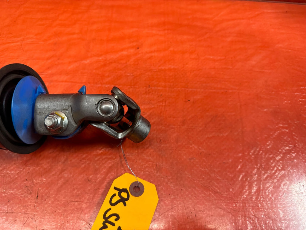 08 15 INFINITI G37 & Q60 COUPE POWER STEERING SWIVEL YOKE U JOINT SHAFT OEM 2322