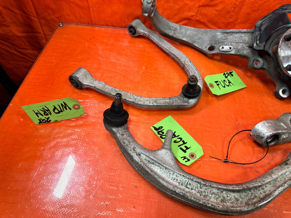 03 07 INFINITI G35 COUPE LEFT FRONT SPINDLE KNUCKLE HUB W/ ALL CONTROL ARMS 2987