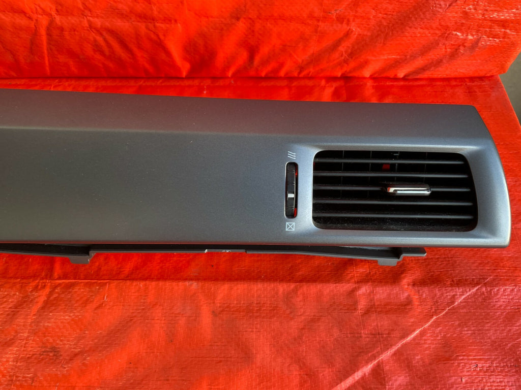 11 12 HONDA ODYSSEY   EX L / TOURING   CLIMATE CONTROL W/ CLUSTER BEZEL AC VENTS2