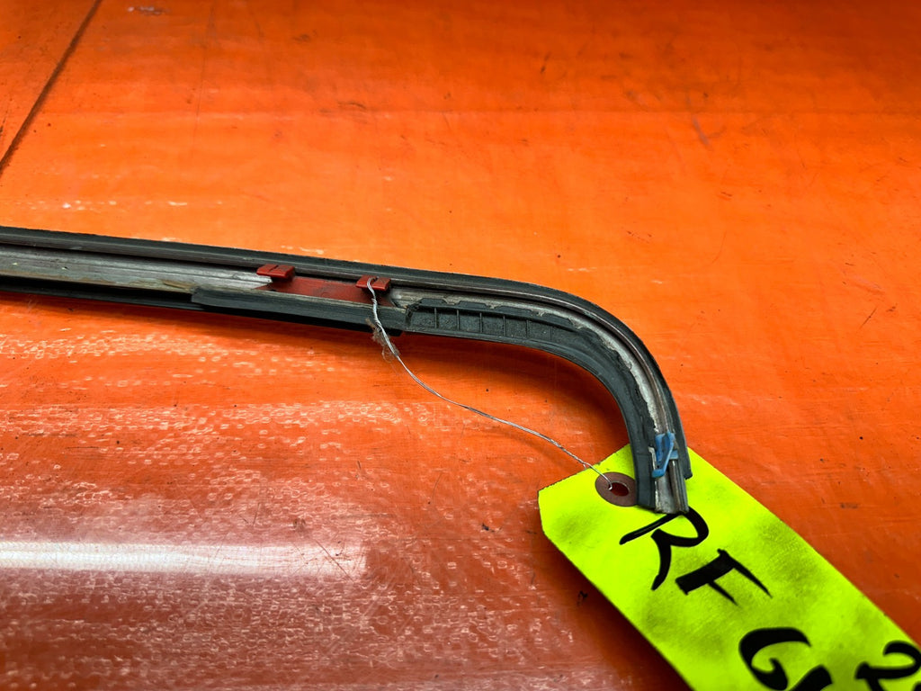 94 01 HONDA INTEGRA 2D LEFT DRIVER SIDE SIDE WINDSHIELD TRIM OEM FACTORY10
