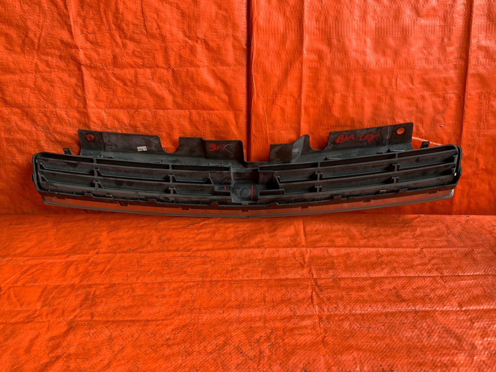 OEM 2006 2007 CHEVROLET CHEVY IMPALA FRONT UPPER GRILLE ASSEMBLY 103337099