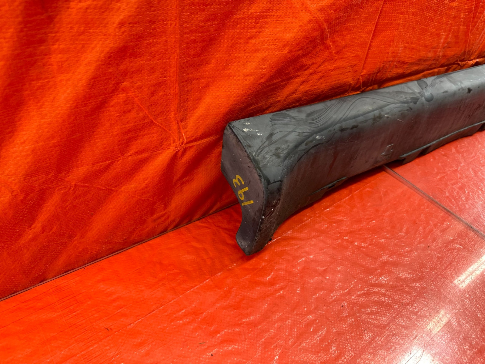 95 98 HONDA ODYSSEY   SIDE SKIRT ROCKER MOLDING TRIM   RIGHT SIDE   OEM #19311