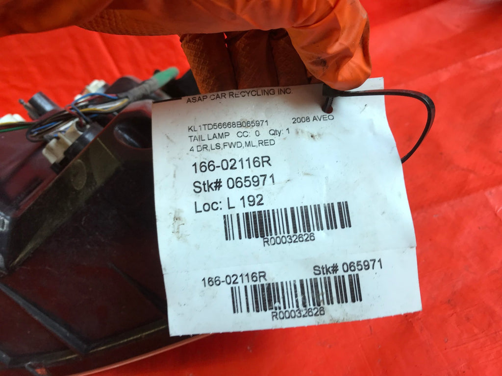 OEM 2008 08 CHEVROLET CHEVY AVEO SEDAN PASSENGER RIGHT TAIL LIGHT LAMP R RH9