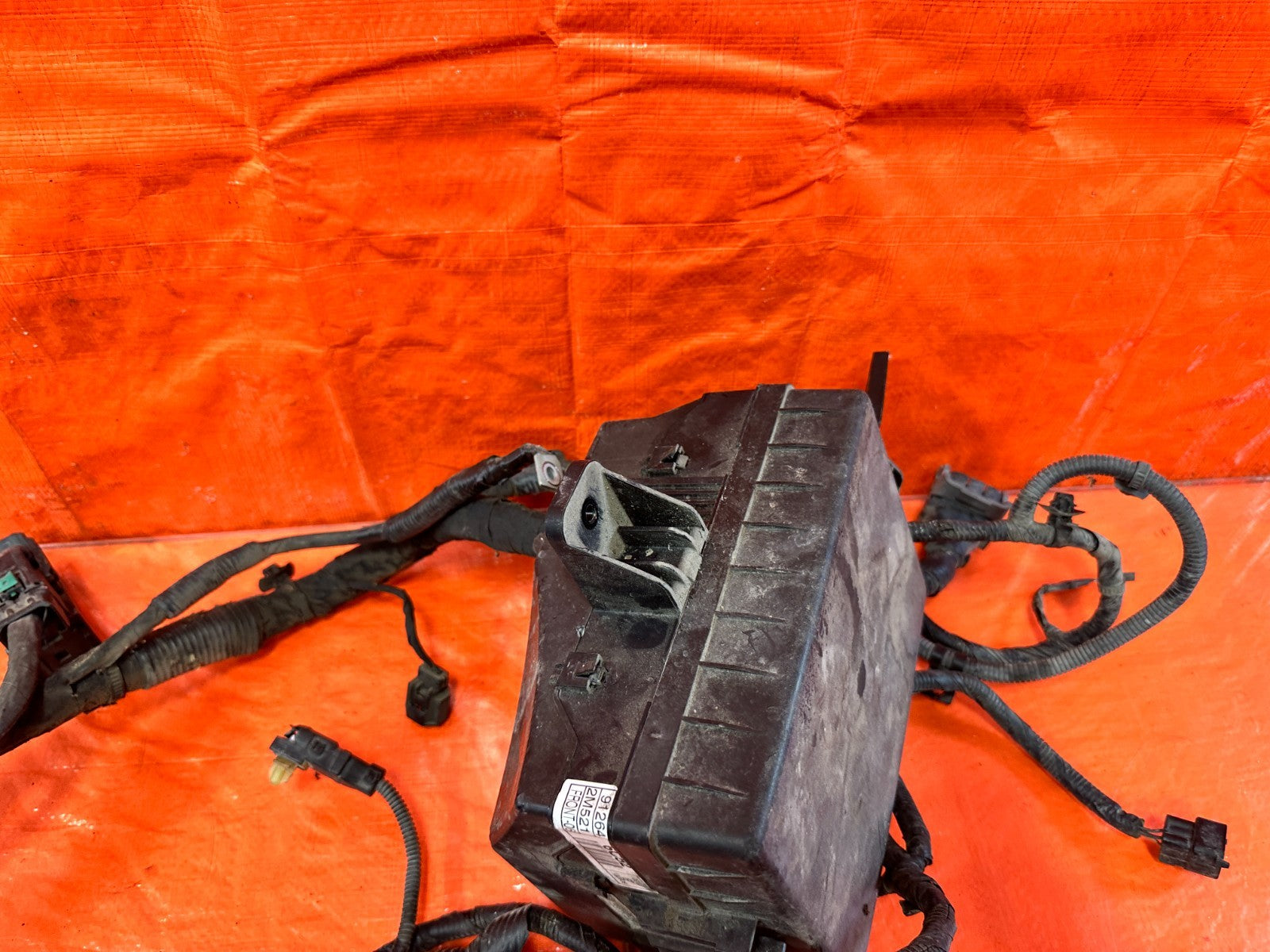 2013 13  HYUNDAI GENESIS COUPE TRACK ENGINE BAY UNDER THE HOOD HARNESS FUSE BOX2