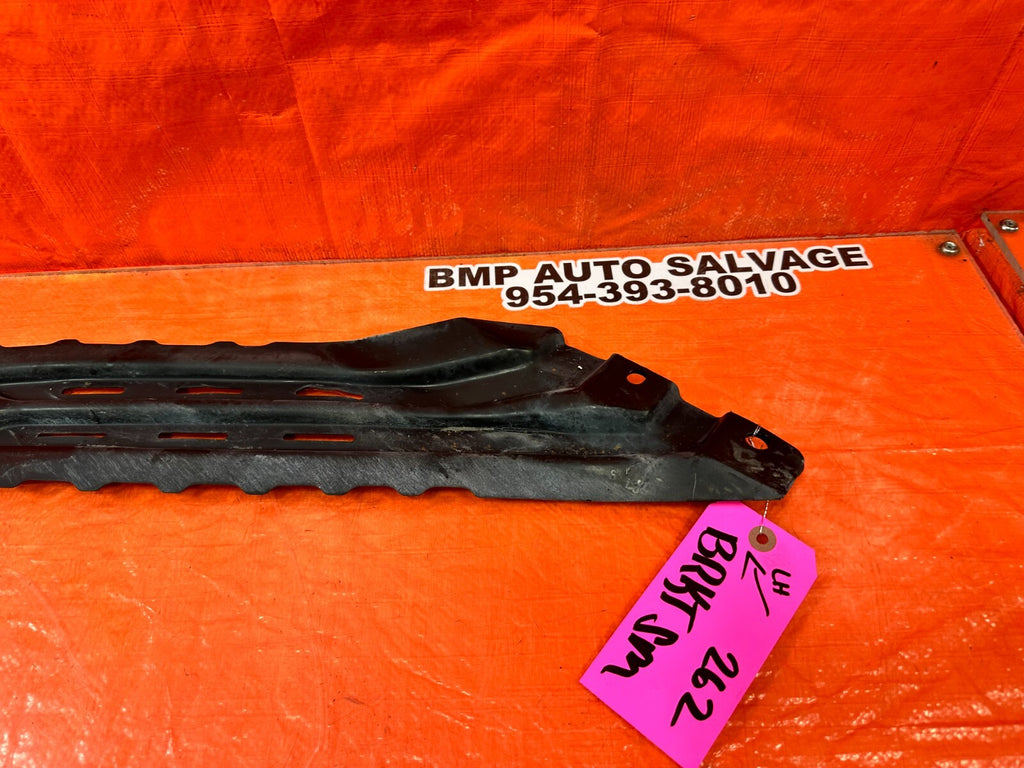 2004 04 NISSAN 350Z   DRIVER LEFT FRONT SUBFRAME BRACKET BRACE   OEM #2629