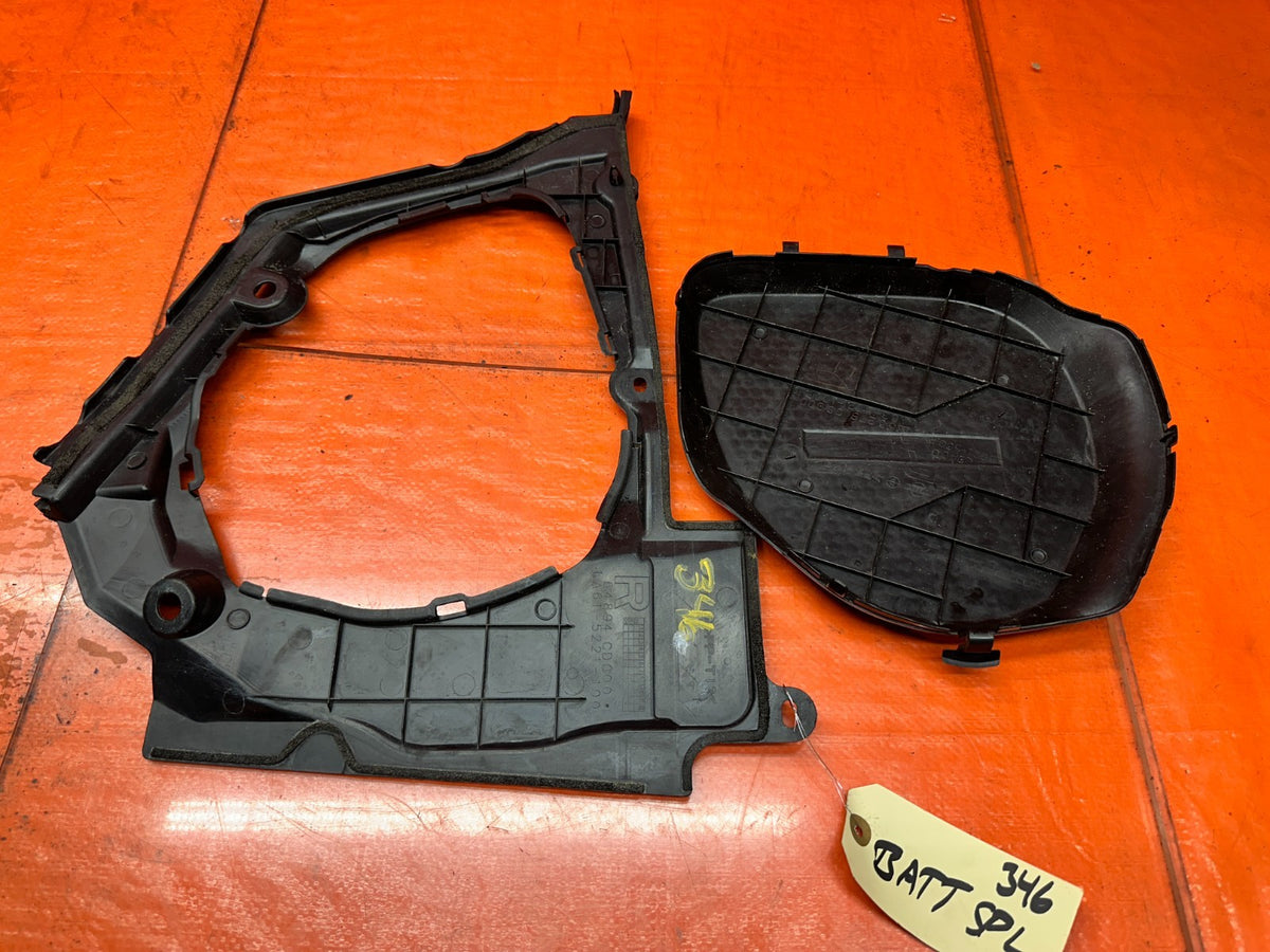 03-08 NISSAN 350Z ENGINE BAY BATTERY COVER TRIM PANEL COWL OEM #3466