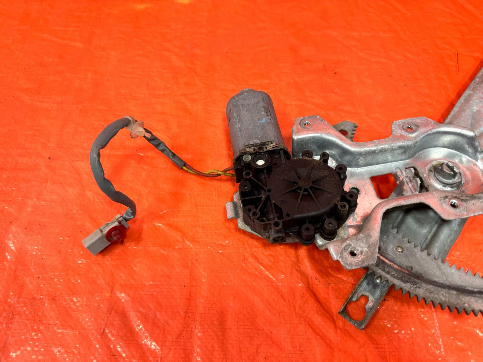 96 00 HONDA CIVIC COUPE   EX HX SI   PASSENGER RIGHT FRONT WINDOW REGULATOR 2855