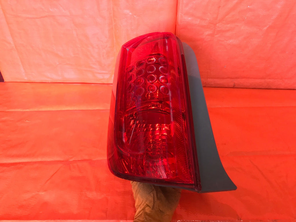OEM 2008 2009 2010 SCION XB DRIVER LEFT TAIL LIGHT LAMP 08 09 10 L LH 0