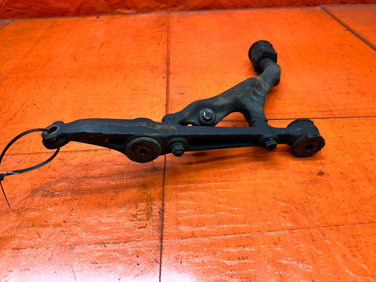 96-00 HONDA CIVIC DRIVER LEFT FRONT LOWER CONTROL ARM ASSEMBLY OEM #3509