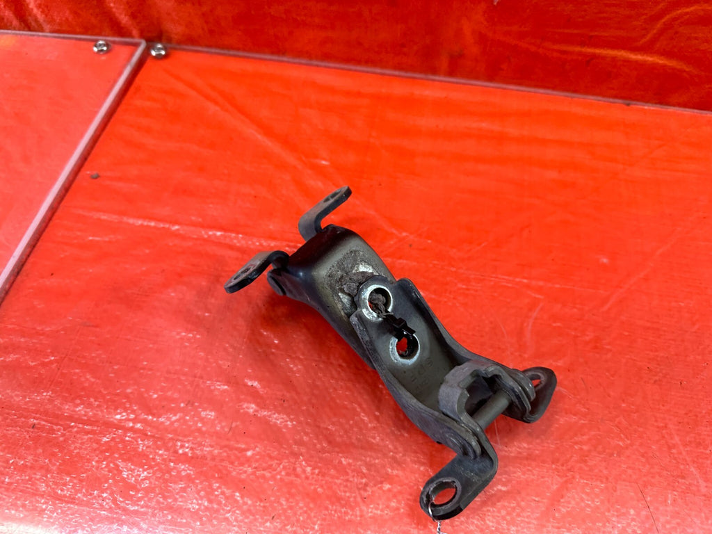 06 11 CIVIC 2D COUPE   DOOR HINGE SET   UPPER & LOWER   RIGHT SIDE   OEM #2233