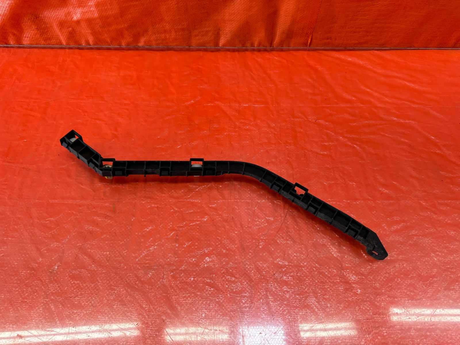 04 08 ACURA TSX   LEFT REAR   BUMPER BRACKET CLIP SPACER RETAINER   OEM #1969
