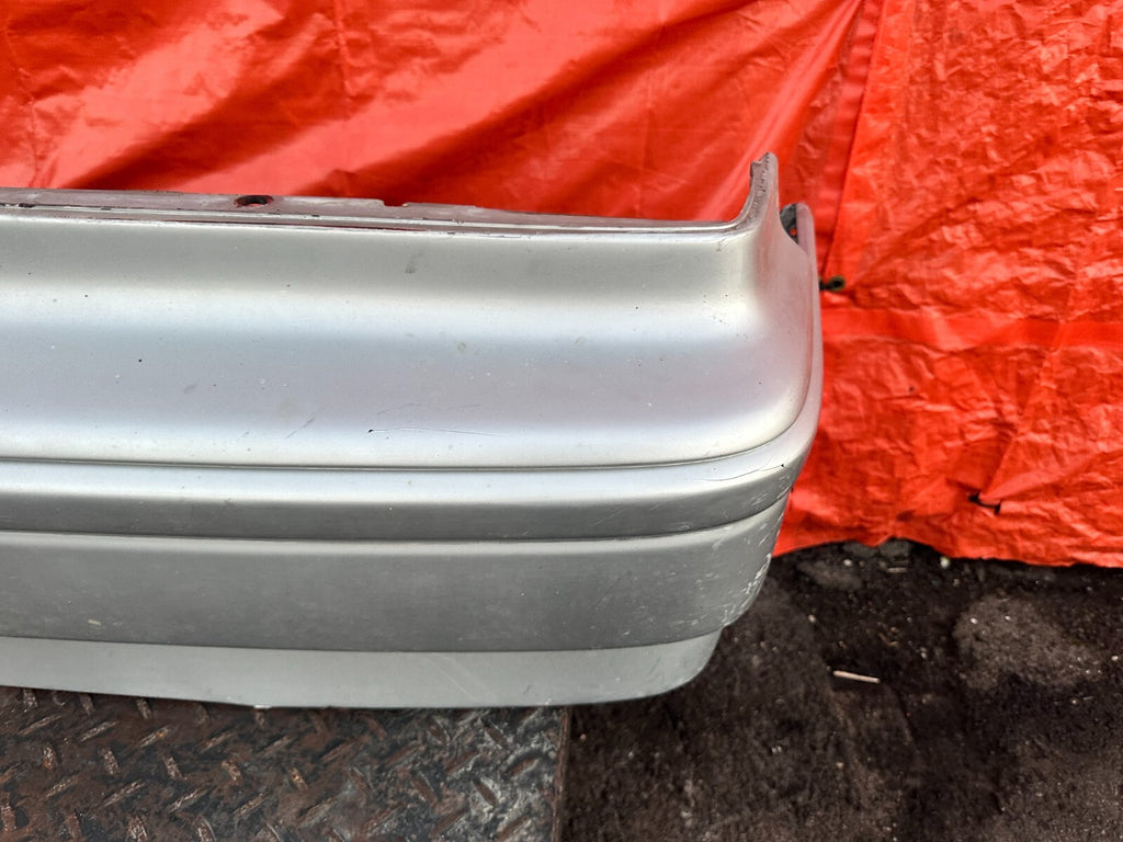 88 89 HONDA CRX   REAR BUMPER COVER   WHITE COLOR   OEM FACTORY #2773