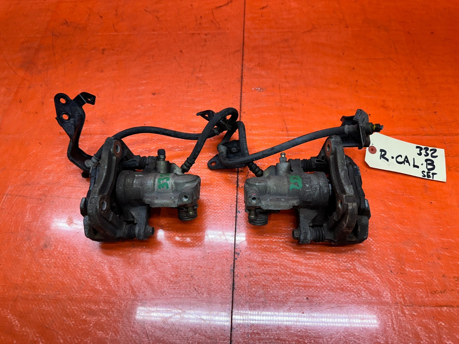 92 96 HONDA PRELUDE REAR BRAKE CALIPERS PAIR LEFT RIGHT OEM #3320